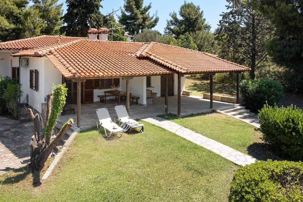Melo Pearl, Beachfront House In Nikiti #Feelslikehome Holiday home Nikiti (Sithonia)